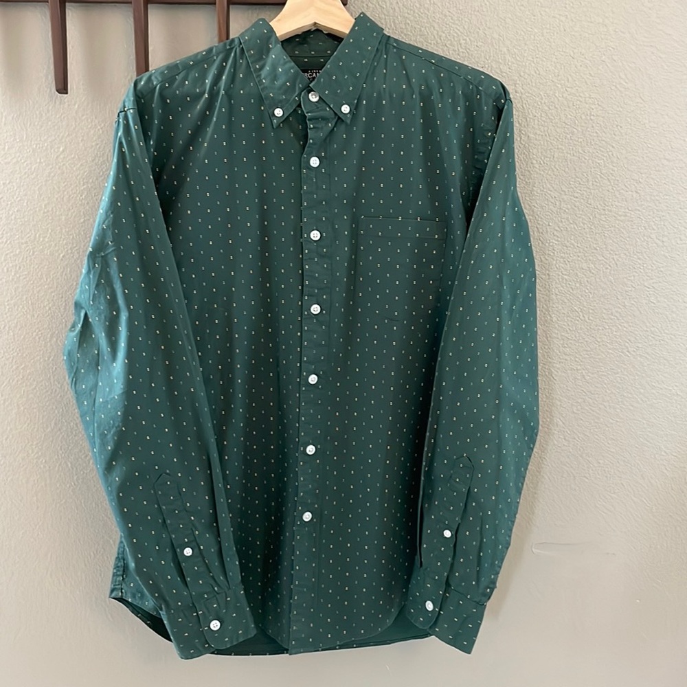 JCrew Green Button Down Shirt - size L